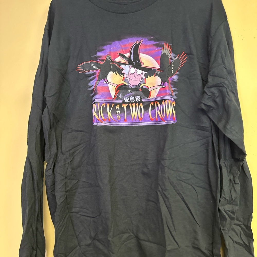 Black Graphic Long Sleeve Shirt
